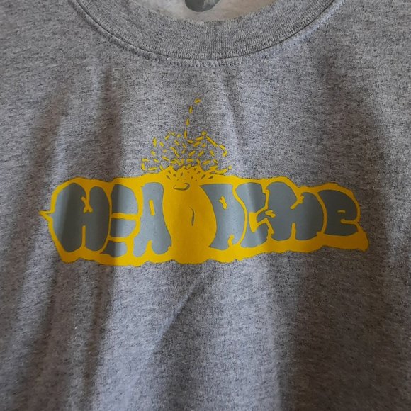 A Graffiti Throwup Graphic Sweatshirt Hand Made  Free Headaches  Size XL… - Picture 3 of 7